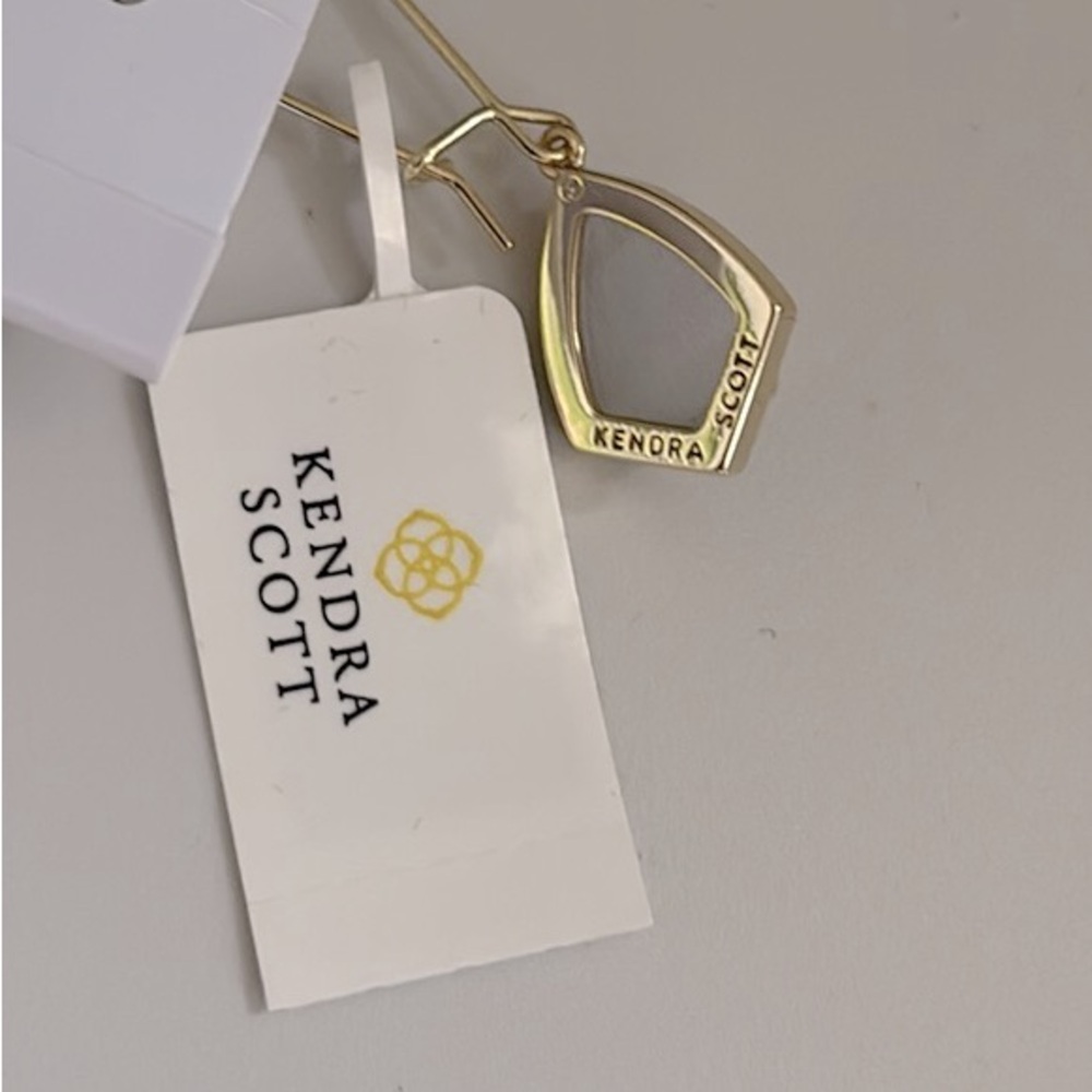 NWT Lot of 2x [Kendra Scott] Carinne Earrings & Cory Pendant Necklace Slate/Gold - Picture 12 of 15